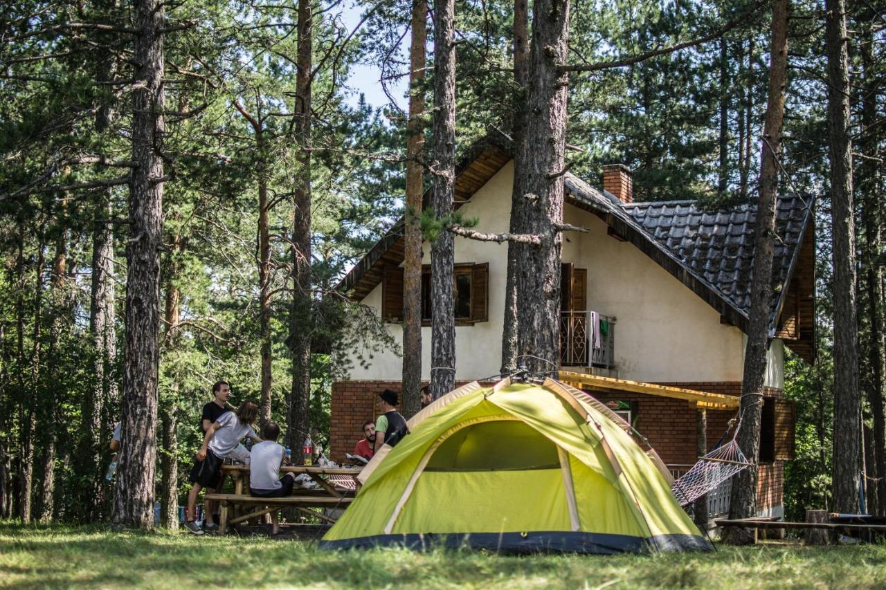 Rustic Home Tara Kaludjerske Bare Luaran gambar