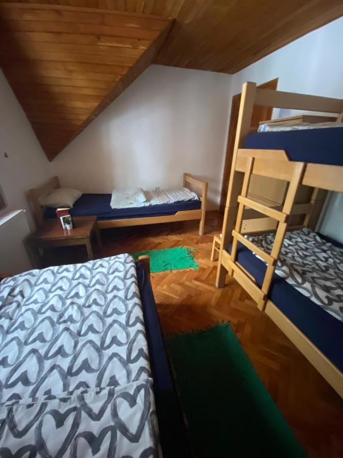 Rustic Home Tara Kaludjerske Bare Luaran gambar