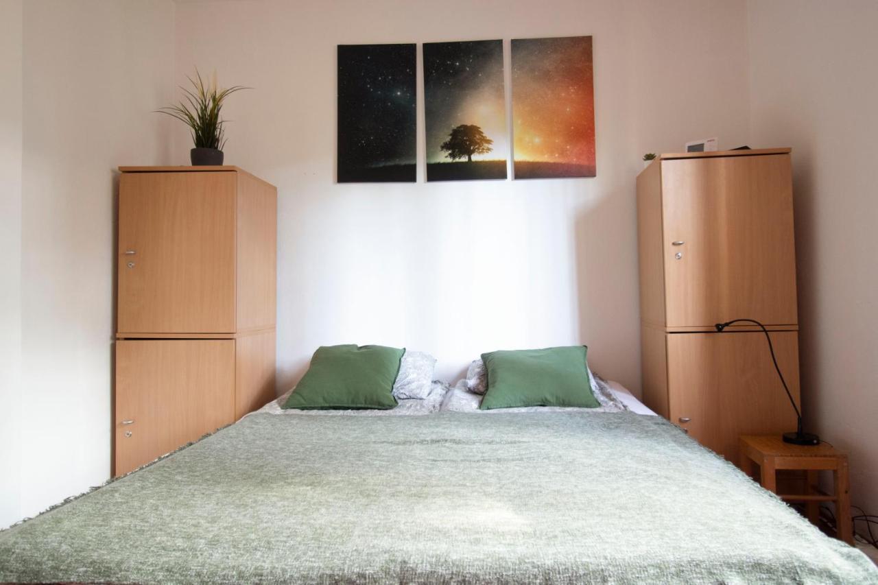 Rustic Home Tara Kaludjerske Bare Luaran gambar