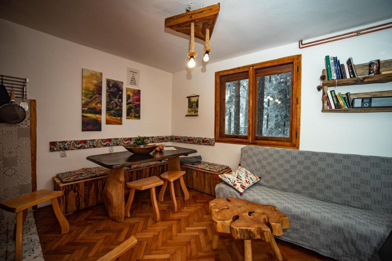 Rustic Home Tara Kaludjerske Bare Luaran gambar
