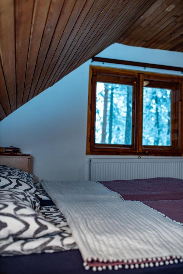 Rustic Home Tara Kaludjerske Bare Luaran gambar